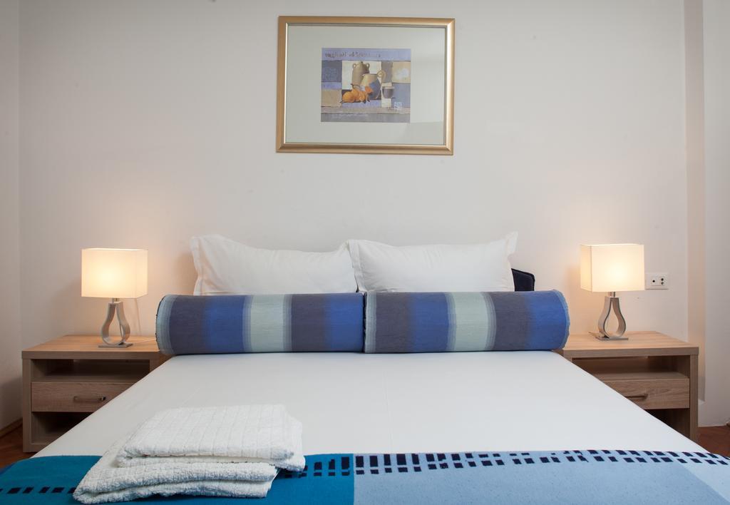 Apartments Potts Point Makarska Buitenkant foto