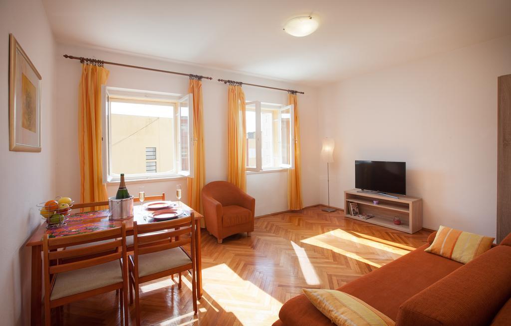 Apartments Potts Point Makarska Buitenkant foto
